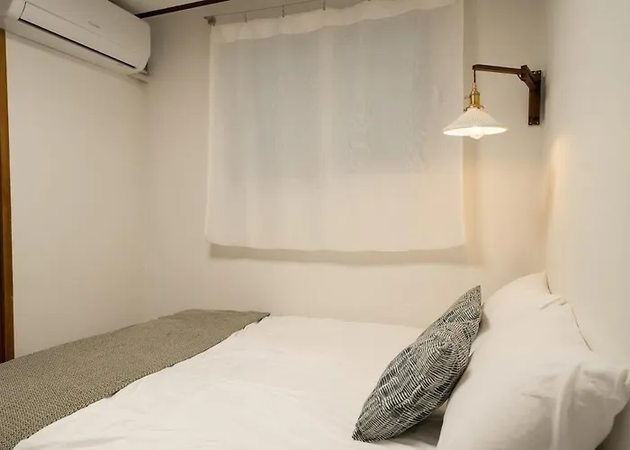 Apartment 작은 언니네 Little Unni's Seoul
