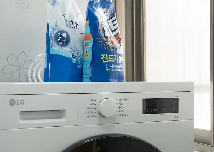 Apartment 작은 언니네 Little Unni's Seoul
