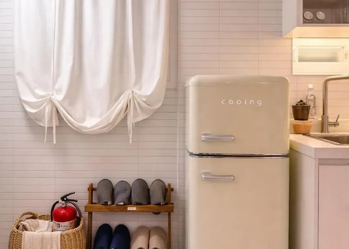 Apartment 작은 언니네 Little Unni's *