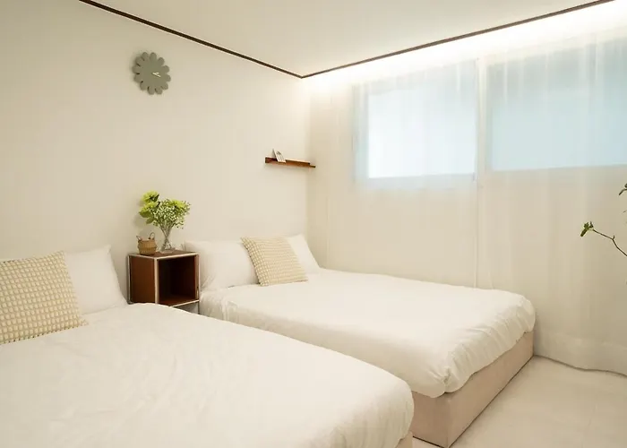 Apartment 작은 언니네 Little Unni's *